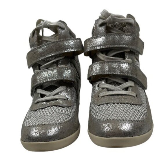 Madden Girl White Mesh Champagne Metallic Shimmer Hook & Loop Straps Size 7 - Picture 2 of 15